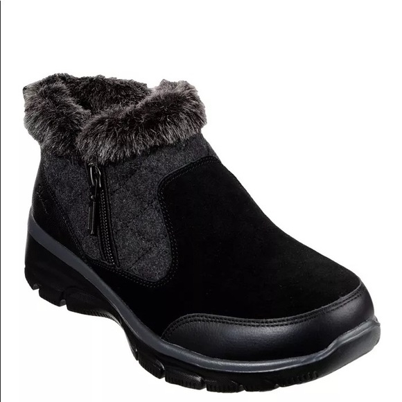 SKECHERS WARM VIBEZ WINTER BOOTS - Picture 1 of 7